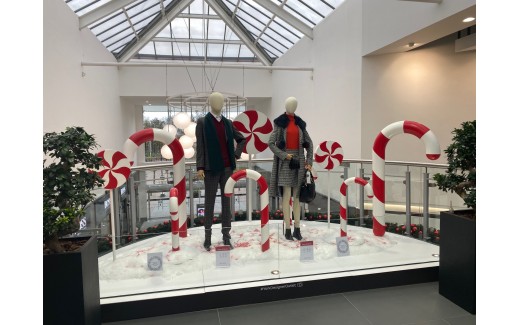 Custompac Elves Hard at Work...